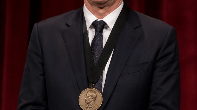 Bill Maher Honored with 2026 Mark Twain Prize for Humor at Kennedy Center