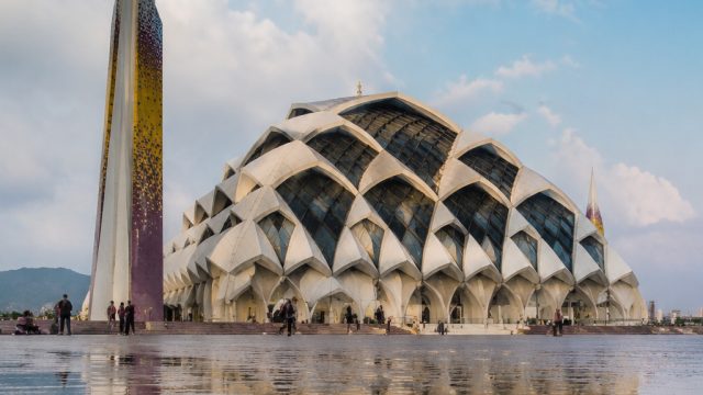 Discovering the Most Impressive New Mosque in Bandung
