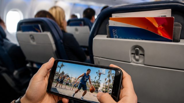 Automotive: Southwest Airlines Starts Free Starlink Wi-Fi Rollout, A Total Game